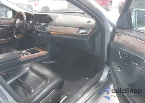 2013 Mercedes-Benz E 350 4Matic из США, поврежденный, VIN WDDHF8JB2DA745953